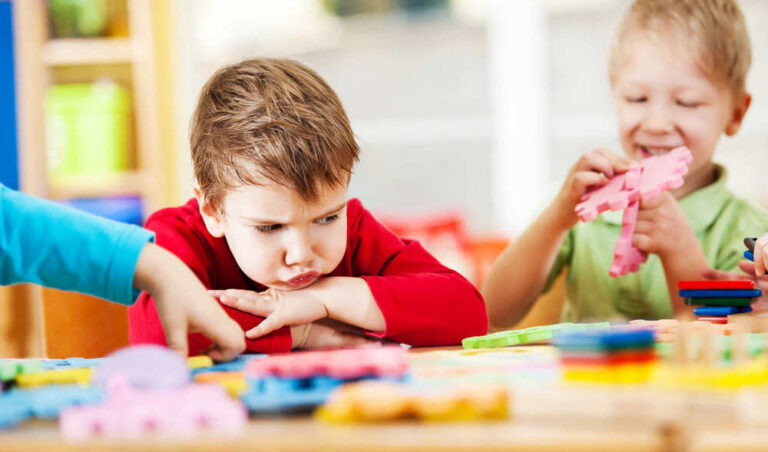 Привыкание к детскому саду, какие изменения в поведении ребенка являются нормой?