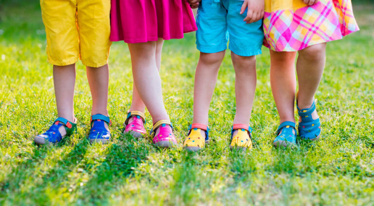 Какая обувь лучше всего подходит для детского сада?